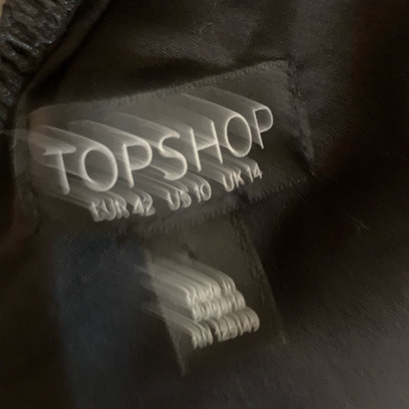 Edgy Topshop frock - Picture 10 of 11